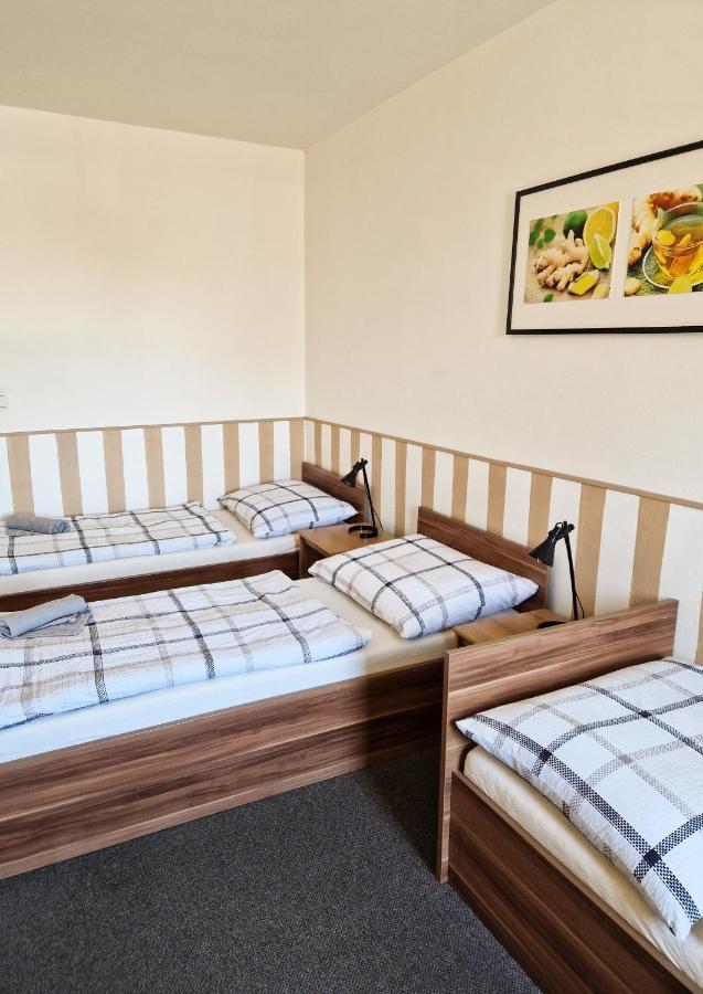 Hotel Ned Hockey Nymburk Buitenkant foto